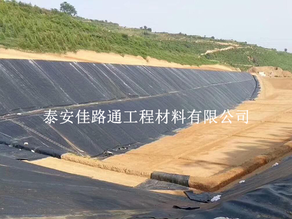 水產(chǎn)養(yǎng)殖防滲膜施工前自檢秘籍:細節(jié)決定成敗 水產(chǎn)養(yǎng)殖防滲膜施工前自檢秘籍:細節(jié)決定成敗